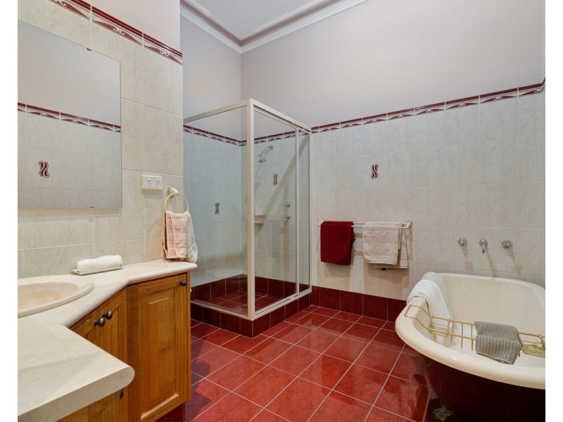 149 Carradine Road, Bedfordale WA 6112