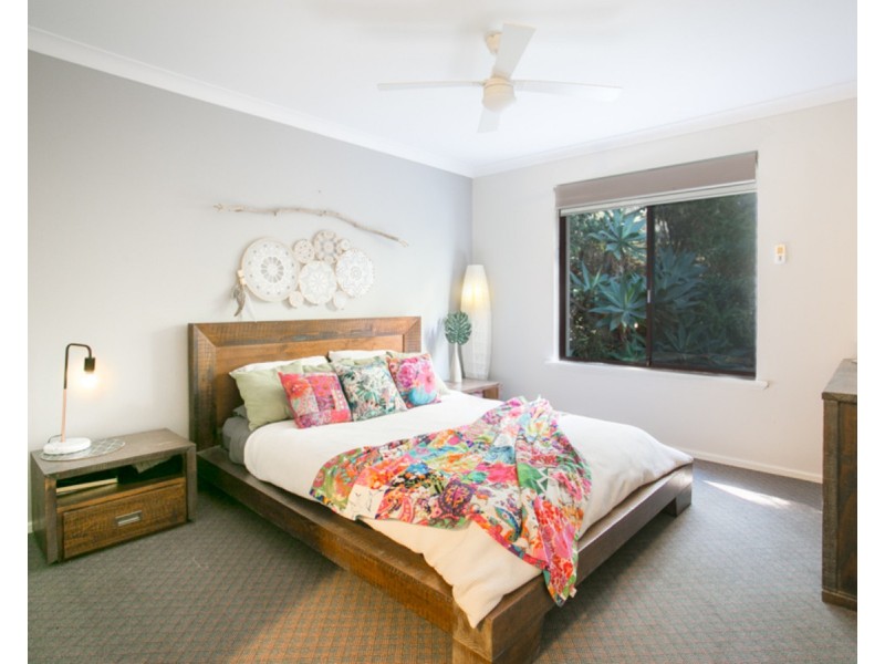 17 Henrietta Avenue, Mount Nasura WA 6112