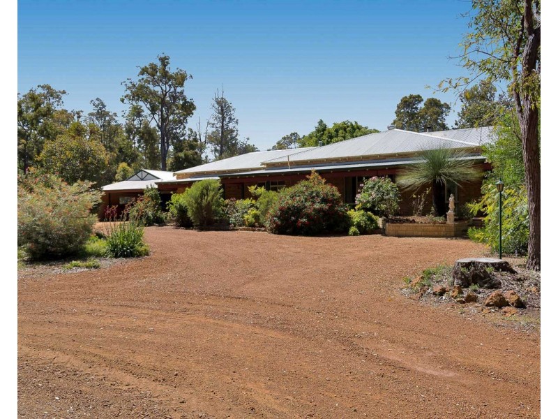 53 Versteeg Grove, Martin WA 6110