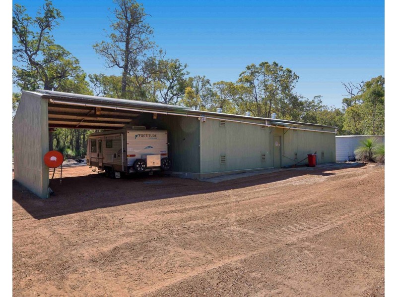 53 Versteeg Grove, Martin WA 6110