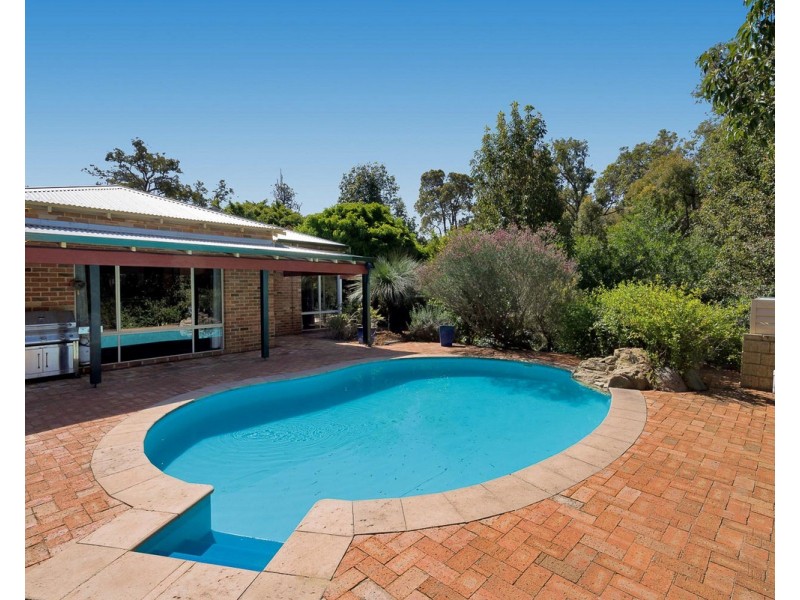 53 Versteeg Grove, Martin WA 6110