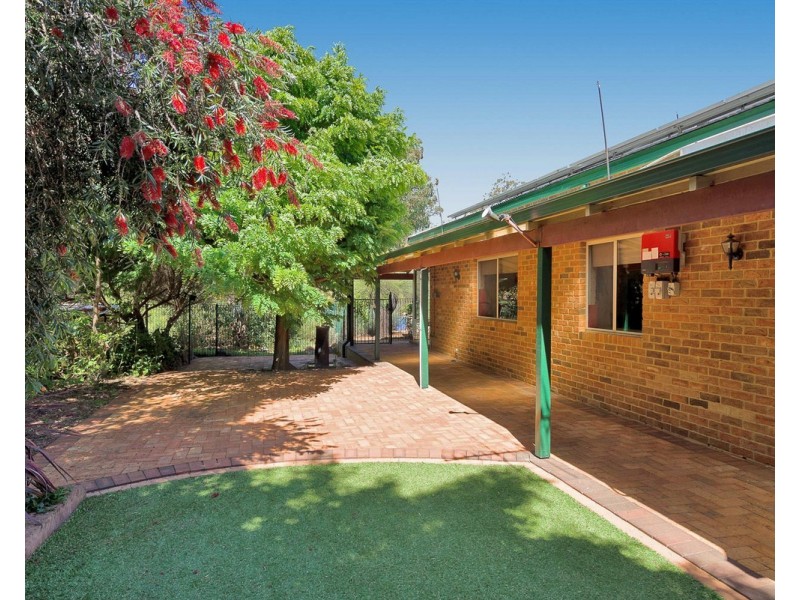 53 Versteeg Grove, Martin WA 6110