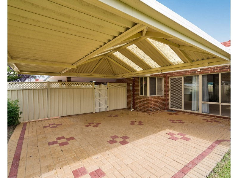 14 Rosebud Close, Huntingdale WA 6110