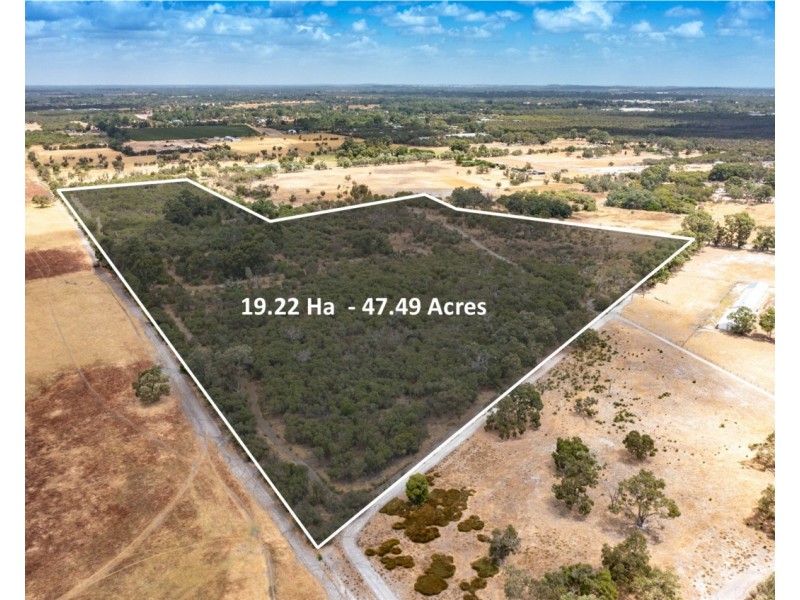 902 Abernethy Road, Oakford WA 6121
