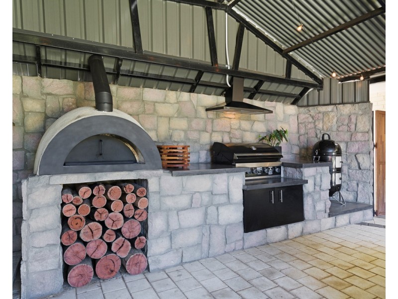 27 Martin Street, Kelmscott WA 6111