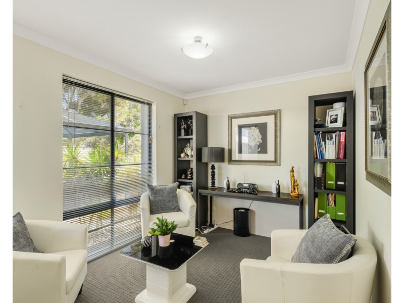 103C Amherst Road, Canning Vale WA 6155