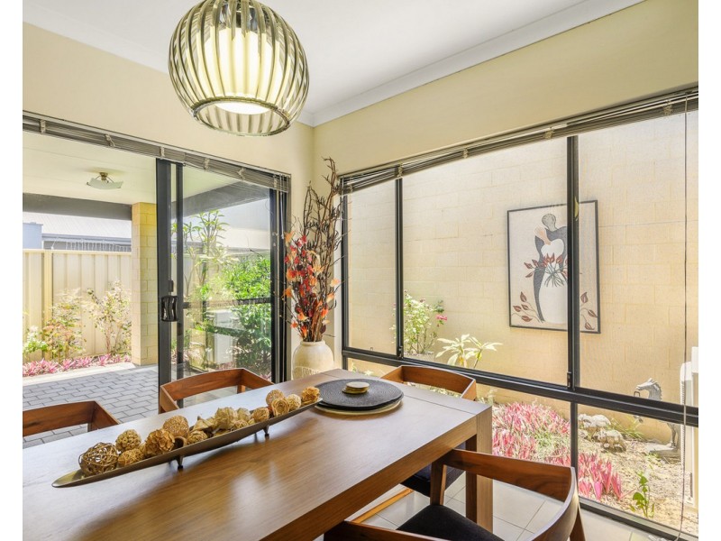 103C Amherst Road, Canning Vale WA 6155