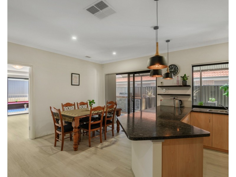 7 Satine Turn, Aveley WA 6069