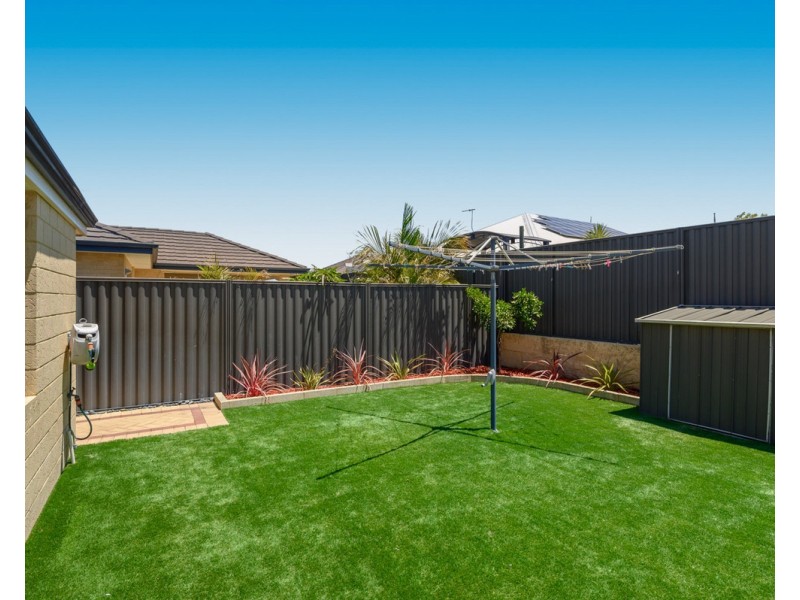 7 Satine Turn, Aveley WA 6069