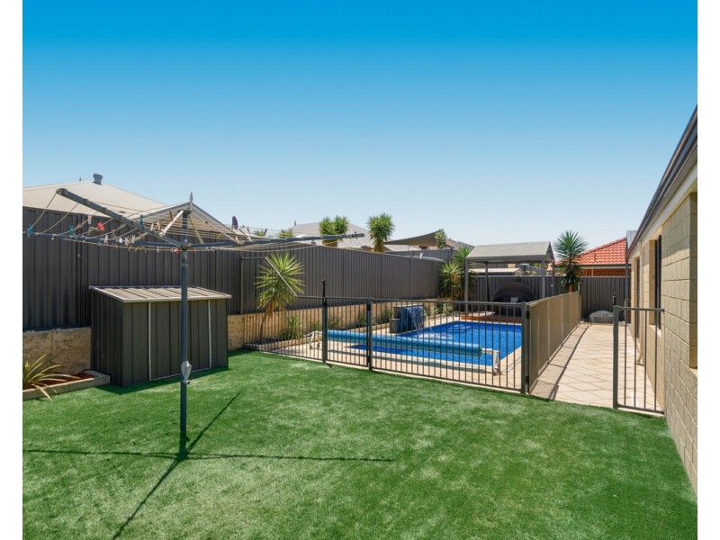 7 Satine Turn, Aveley WA 6069