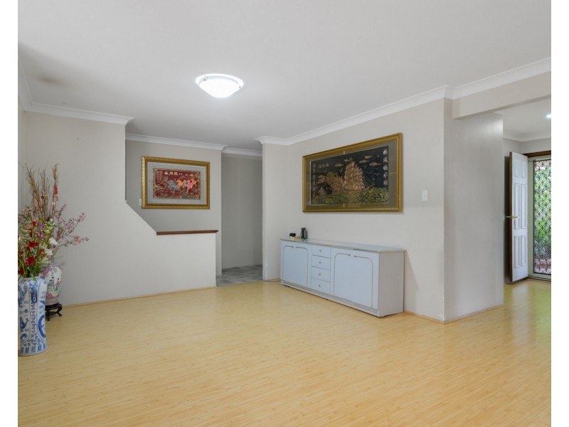 8 Wygonda Road, Roleystone WA 6111