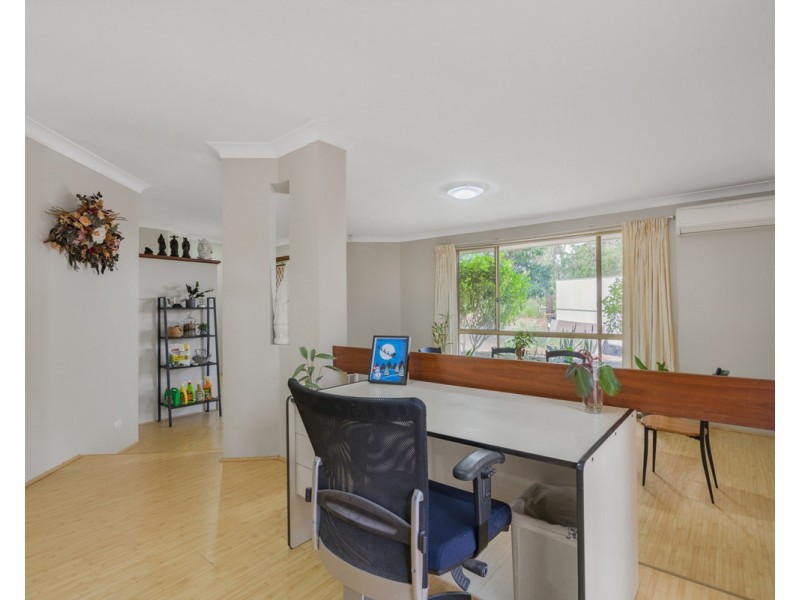 8 Wygonda Road, Roleystone WA 6111