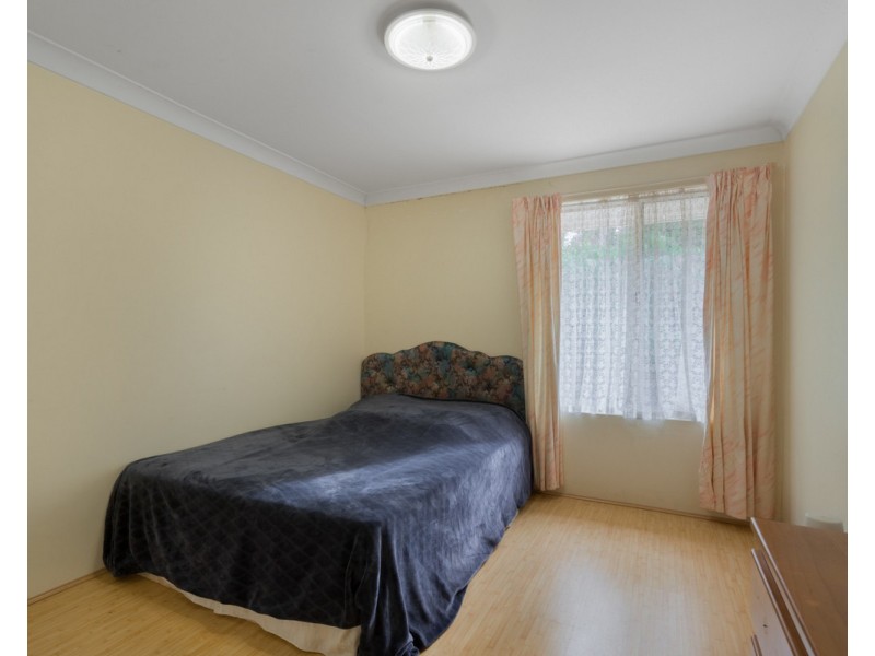 8 Wygonda Road, Roleystone WA 6111