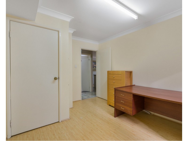 8 Wygonda Road, Roleystone WA 6111