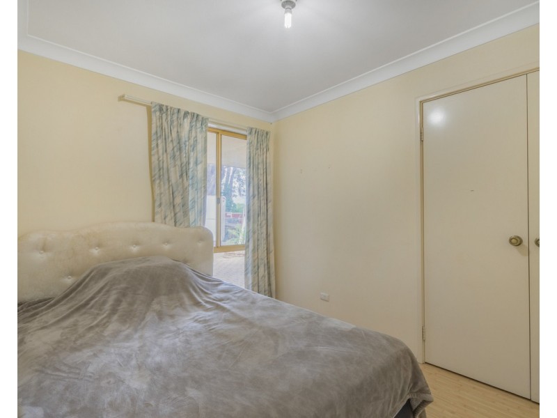 8 Wygonda Road, Roleystone WA 6111