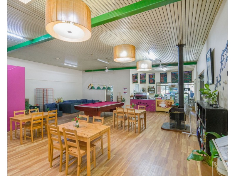 8 Wygonda Road, Roleystone WA 6111