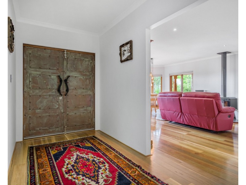 18 Paull View, Bedfordale WA 6112