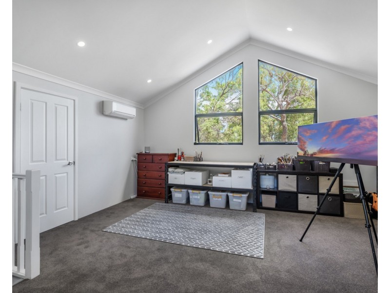 8 Devonleigh Street, Bedfordale WA 6112