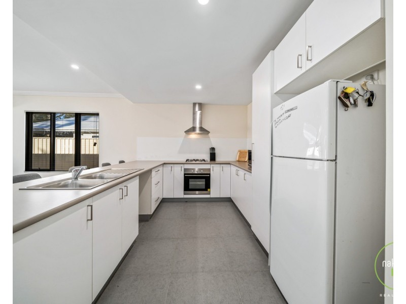 4/102 Astley Street, Gosnells WA 6110