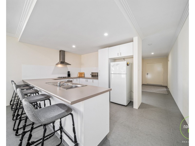 4/102 Astley Street, Gosnells WA 6110