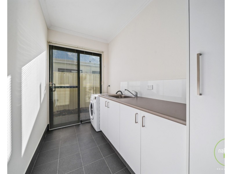 4/102 Astley Street, Gosnells WA 6110