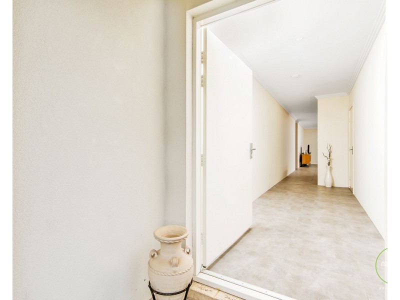 2/102 Astley Street, Gosnells WA 6110