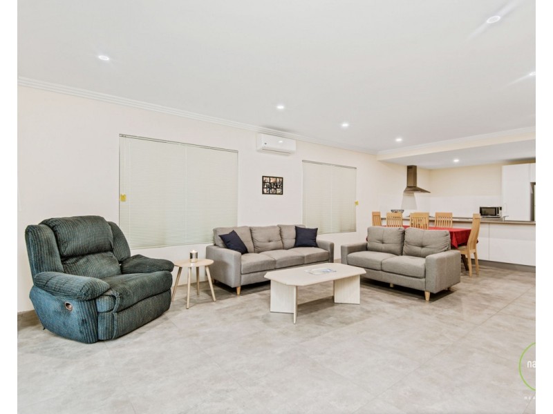 2/102 Astley Street, Gosnells WA 6110