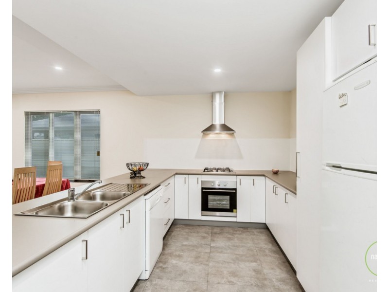 2/102 Astley Street, Gosnells WA 6110