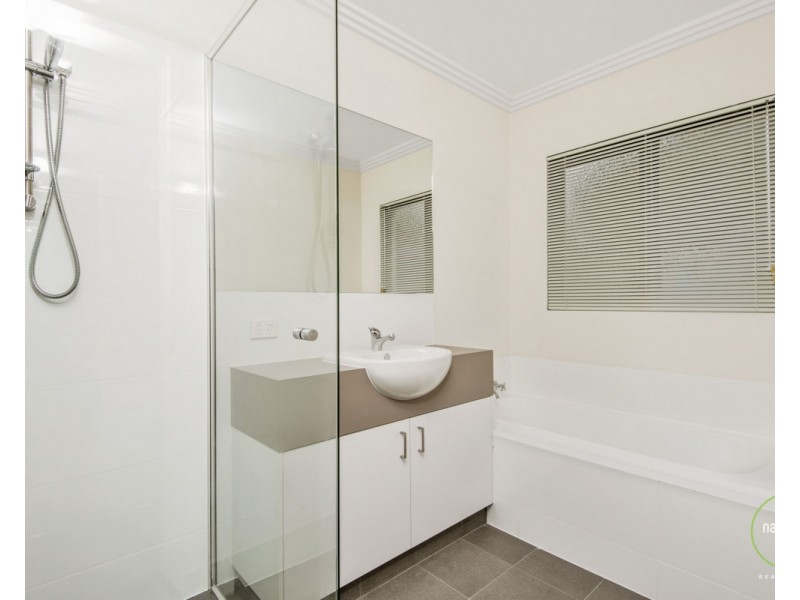 2/102 Astley Street, Gosnells WA 6110