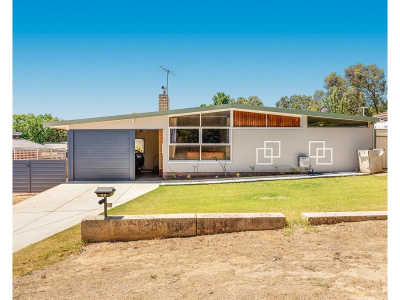 40 Martin Street, Kelmscott WA 6111