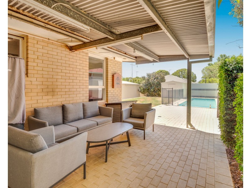 40 Martin Street, Kelmscott WA 6111