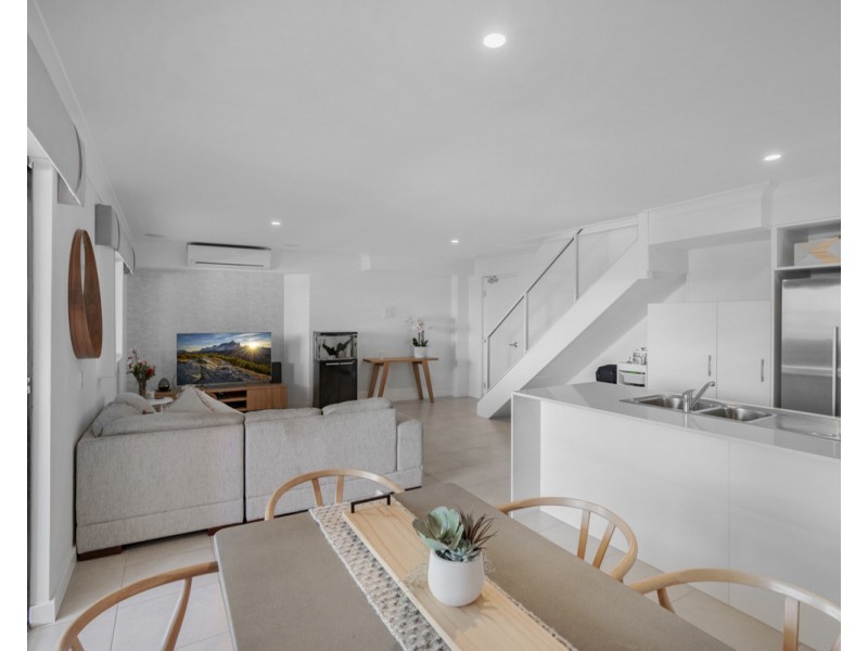 41/1 Glenariff Boulevard, Canning Vale WA 6155