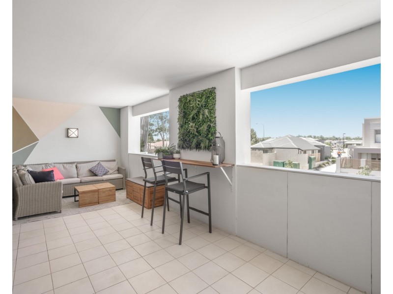 41/1 Glenariff Boulevard, Canning Vale WA 6155
