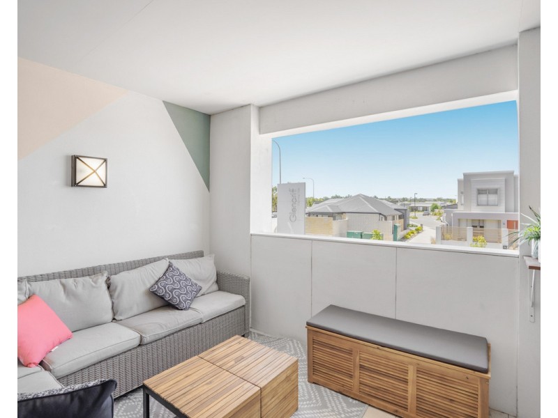 41/1 Glenariff Boulevard, Canning Vale WA 6155