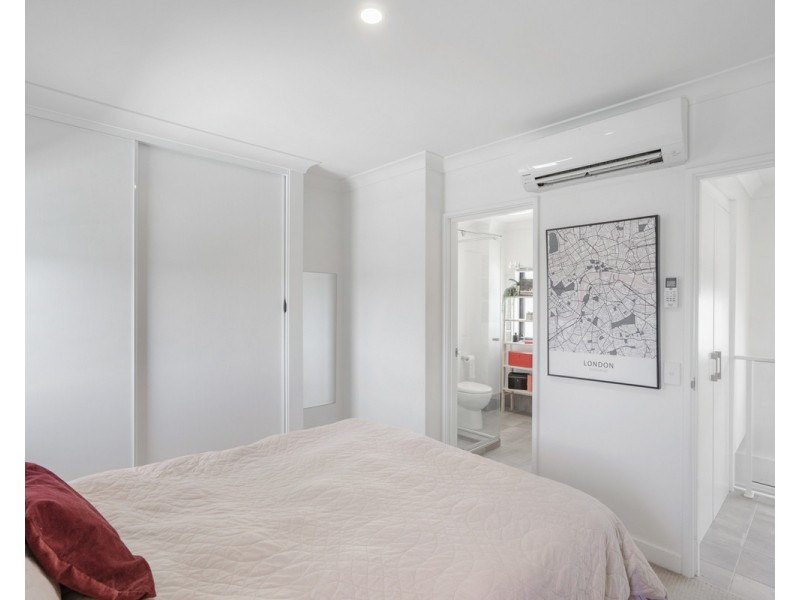 41/1 Glenariff Boulevard, Canning Vale WA 6155
