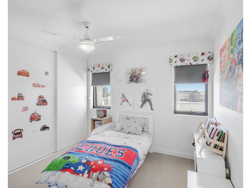 41/1 Glenariff Boulevard, Canning Vale WA 6155