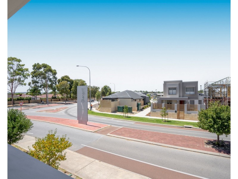 41/1 Glenariff Boulevard, Canning Vale WA 6155