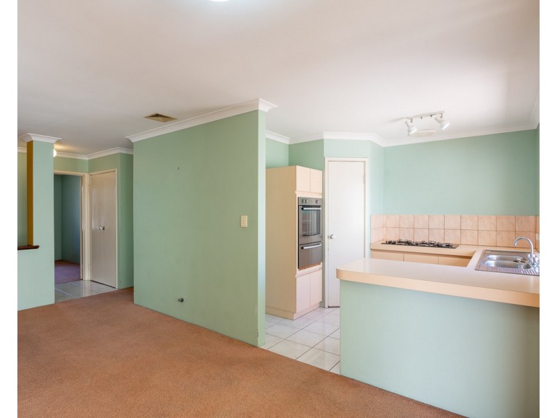 2/2-8 Palmerston Street, St James WA 6102