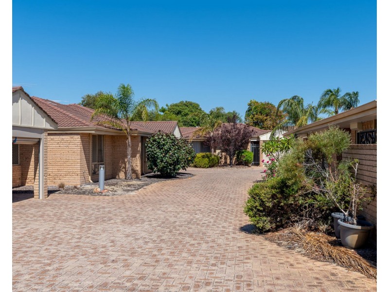 2/2-8 Palmerston Street, St James WA 6102