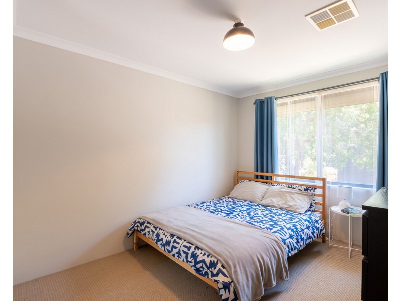 32 Benbecula Circle, Bedfordale WA 6112