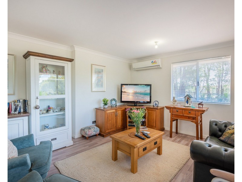 32 Benbecula Circle, Bedfordale WA 6112