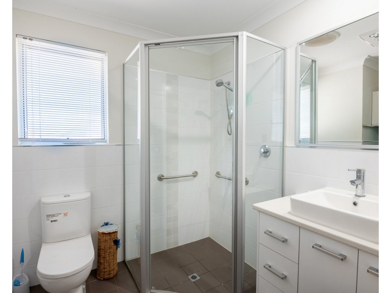 32 Benbecula Circle, Bedfordale WA 6112