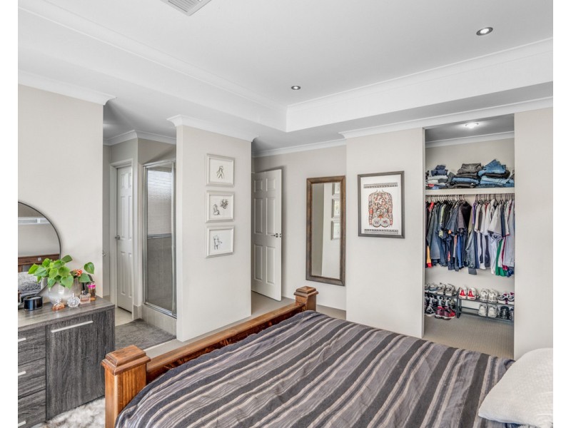 5/22 Whittaker Turn, Piara Waters WA 6112