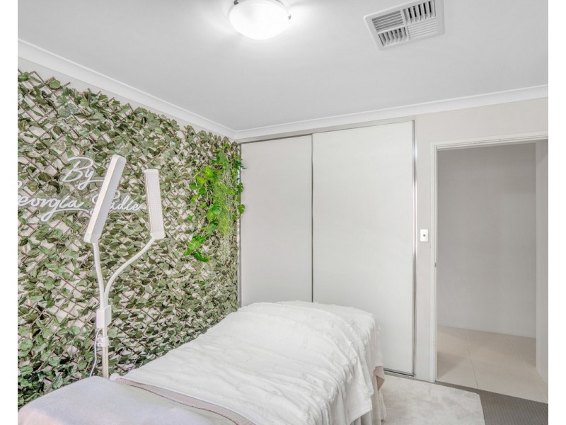 5/22 Whittaker Turn, Piara Waters WA 6112