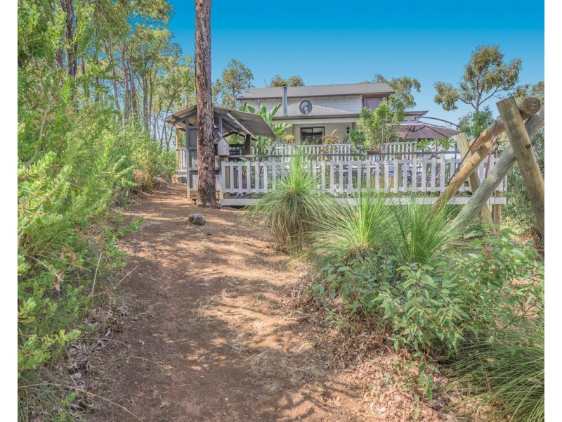 593 Brookton Highway, Roleystone WA 6111