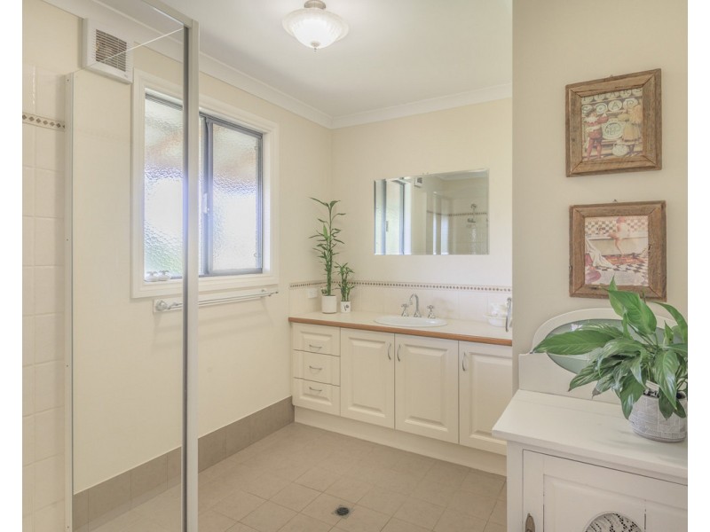 593 Brookton Highway, Roleystone WA 6111