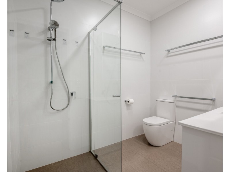 5 Higgins Place, Mount Nasura WA 6112