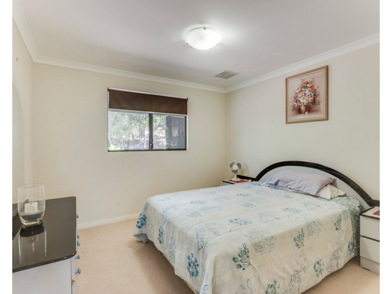 34 Norman Road, Roleystone WA 6111