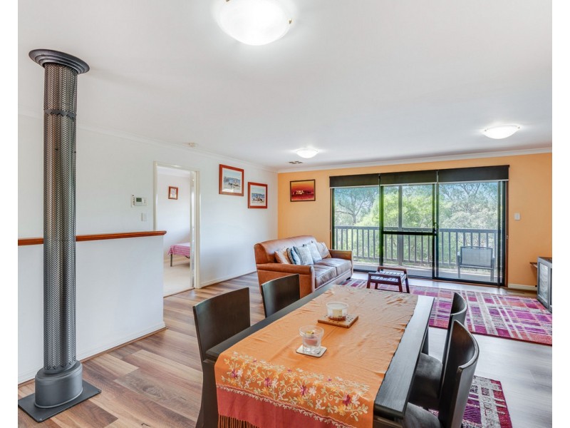 34 Norman Road, Roleystone WA 6111