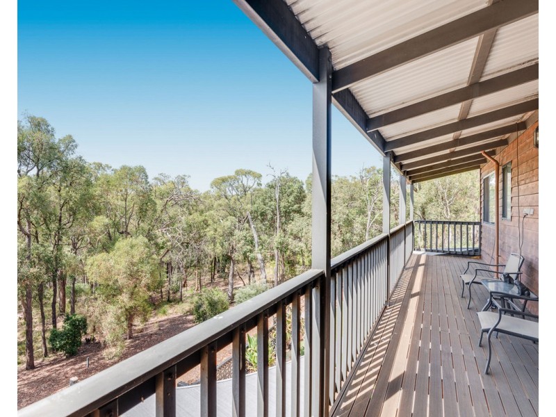 34 Norman Road, Roleystone WA 6111